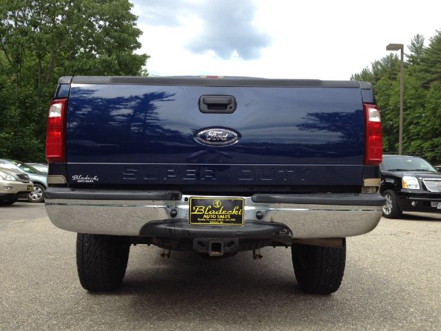 2001 Ford F250 Sport 4WD V6