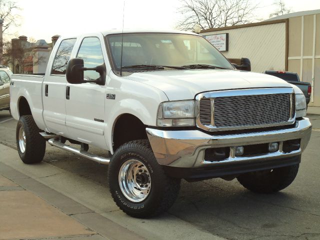 2001 Ford F250 EX W/ Navigation
