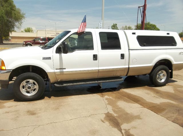 2001 Ford F250 EX W/ Navigation