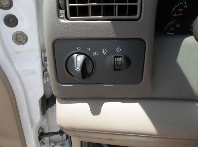 2001 Ford F250 EX W/ Navigation