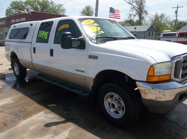 2001 Ford F250 EX W/ Navigation