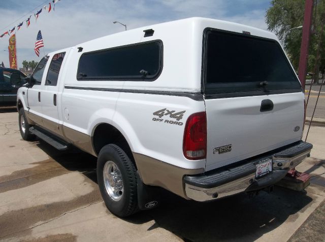 2001 Ford F250 EX W/ Navigation