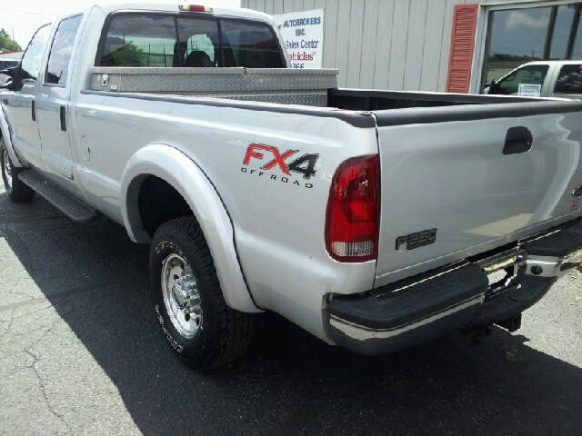 2001 Ford F250 ST Long Bed 2WD
