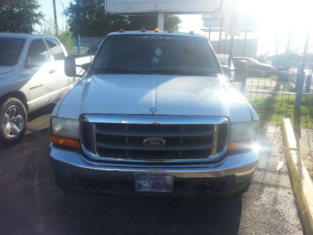 2002 Ford F250 Supercrew 139