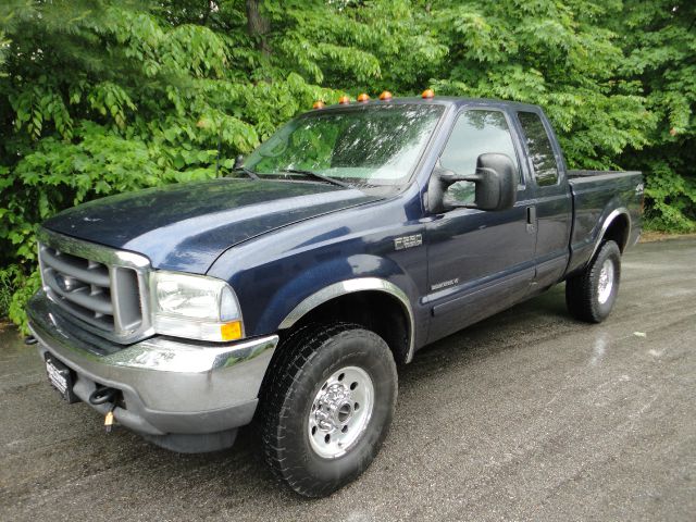 2002 Ford F250 XL 2WD Reg Cab