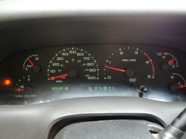 2002 Ford F250 XL 2WD Reg Cab