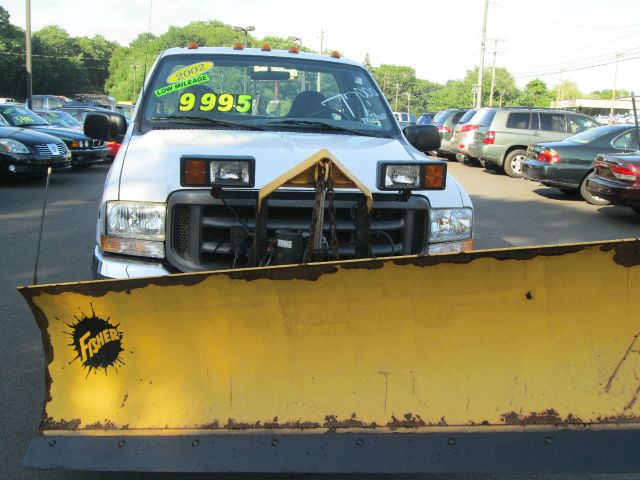 2002 Ford F250 Crew Cab Short Box 2-wheel Drive SLE