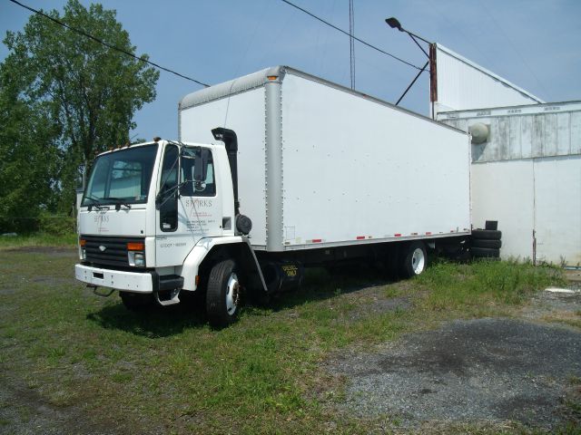 1997 Ford cf8000 LT 5 1/4 Ft