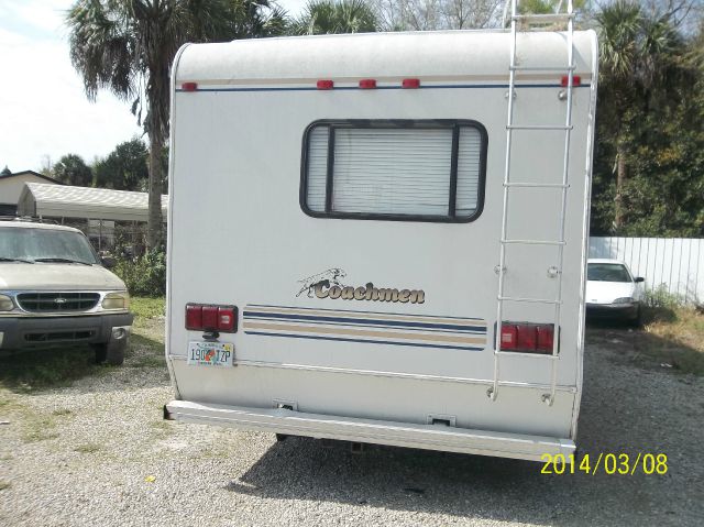 1999 Ford COACHMEN 3.8 Sedan
