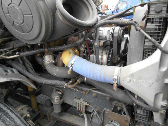 2004 Freightliner CL112 Unknown