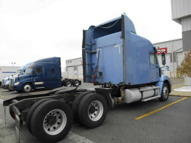 2004 Freightliner CL112 Unknown