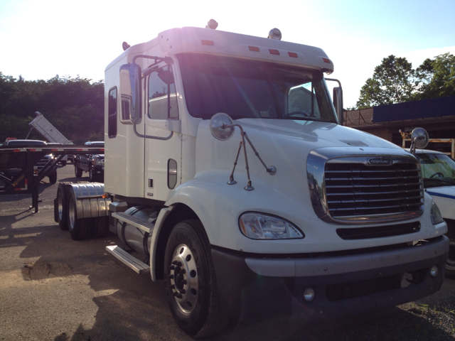 2007 Freightliner Columbia Unknown