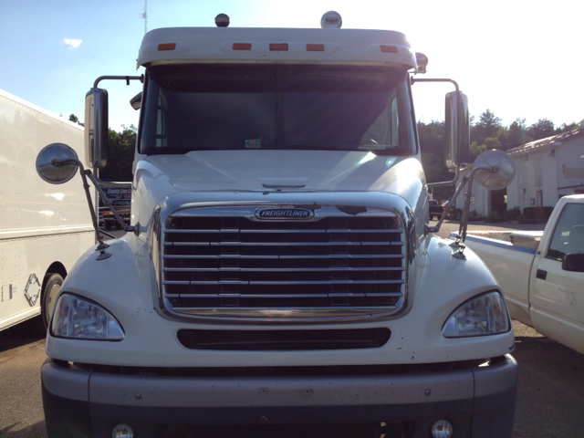 2007 Freightliner Columbia Unknown
