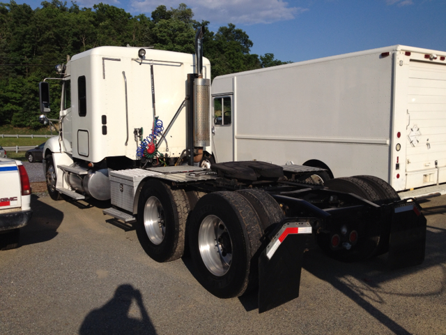 2007 Freightliner Columbia Unknown