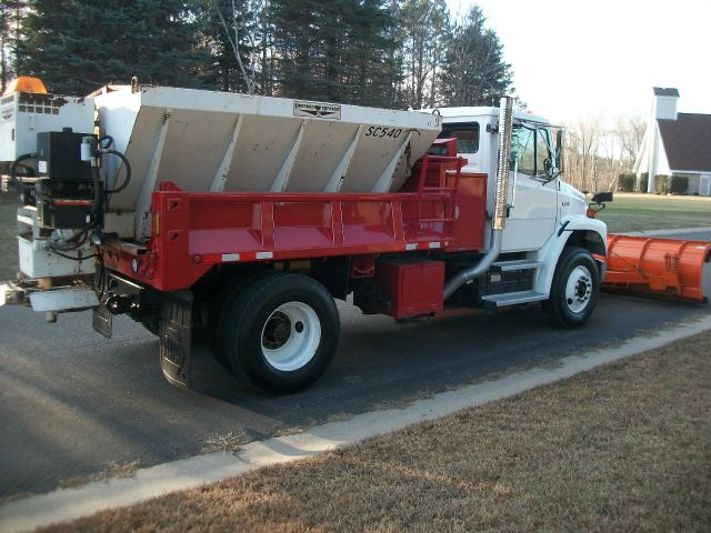 2003 Freightliner FL-60 Unknown