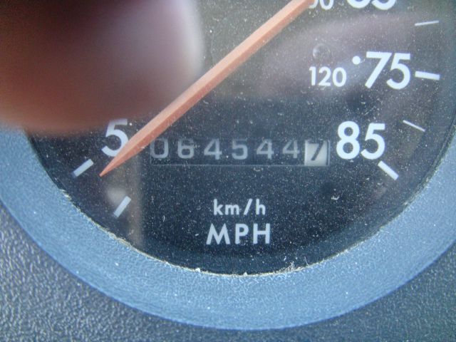 2000 Freightliner FL 70 Unknown