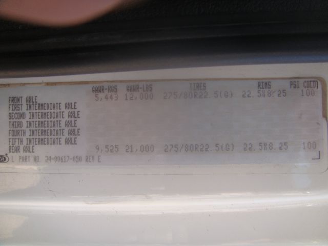 2000 Freightliner FL 70 Unknown