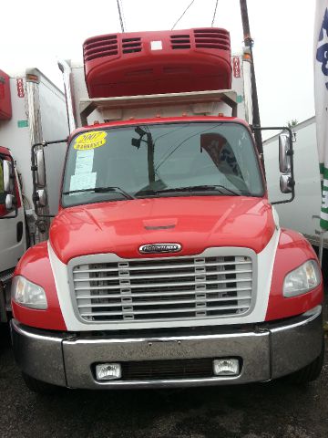 2007 Freightliner M2 Unknown