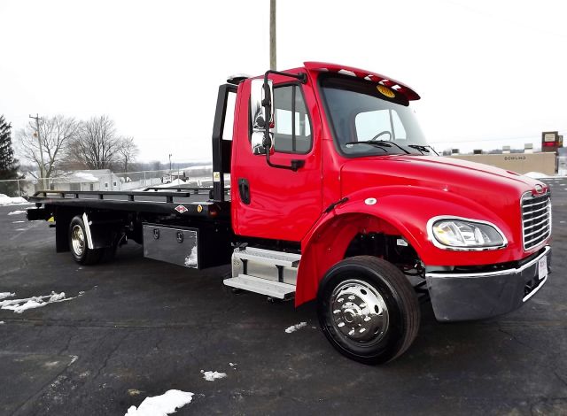 2014 Freightliner M2 Day Cab Premium Packg