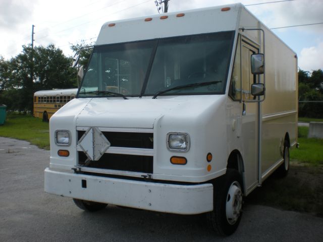 2001 Freightliner MT-45 V6sr5