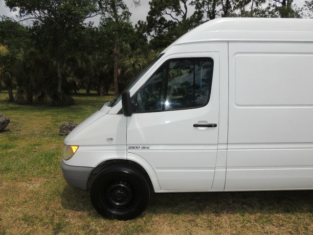 2004 Freightliner Sprinter 2500 Unknown