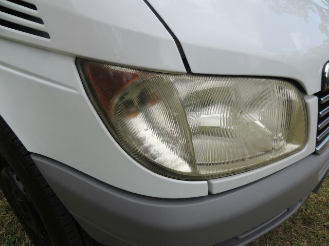 2004 Freightliner Sprinter 2500 Unknown