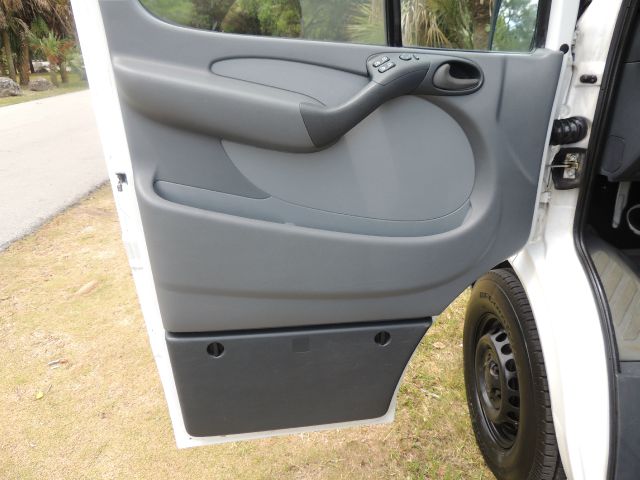 2004 Freightliner Sprinter 2500 Unknown