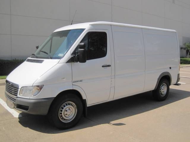 2006 Freightliner Sprinter 2500 FLAT BED Regular CAB