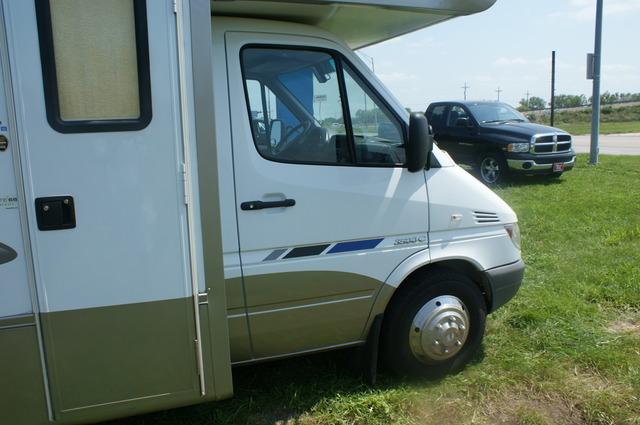 2006 Freightliner Sprinter 3500 Base