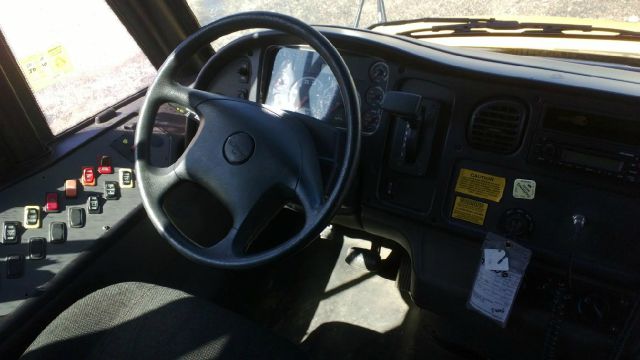 2008 Freightliner Thomas C-2 SX W/ 6 Month/6,0000 Warranty