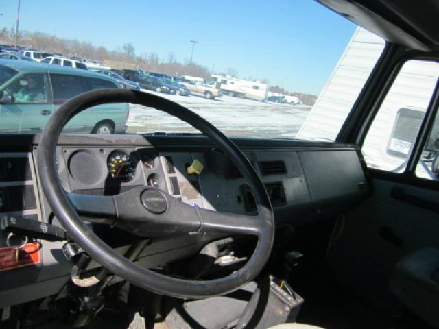 1997 Freightliner FL70 Unknown