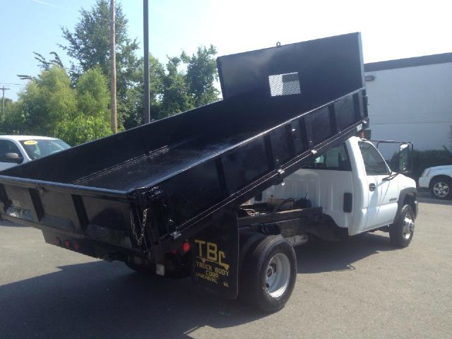 2007 GMC 3500 EX Sedan AUTO