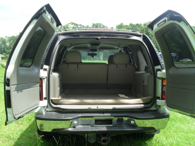 2002 GMC 3 ton (Mex Only) 45