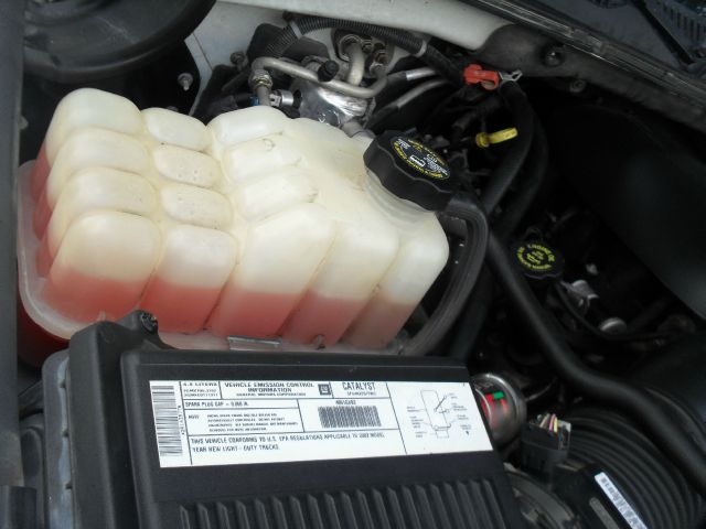 2002 GMC 3 ton (Mex Only) 45