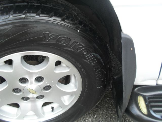 2002 GMC 3 ton (Mex Only) 45