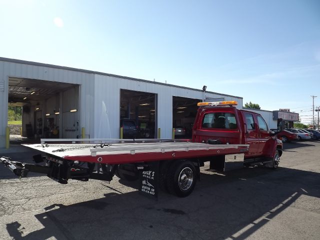 2009 GMC 5500 Crew Cab Premium Packg