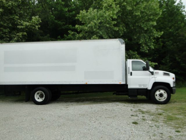 2005 GMC 7500 1996 Buick