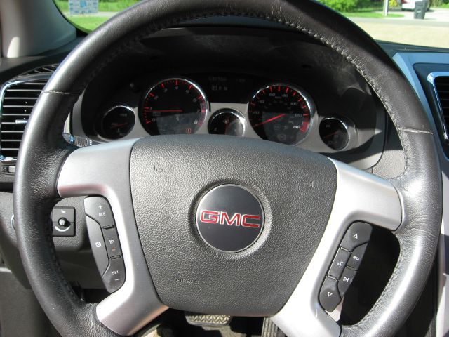 2008 GMC Acadia XLT Lariat 5th Wheel