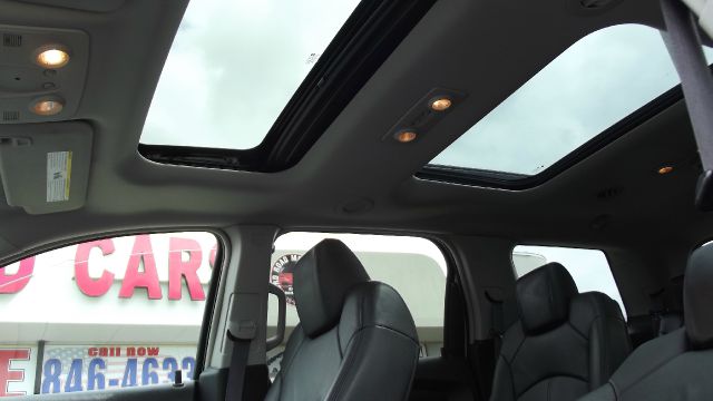 2008 GMC Acadia XLT Lariat 5th Wheel