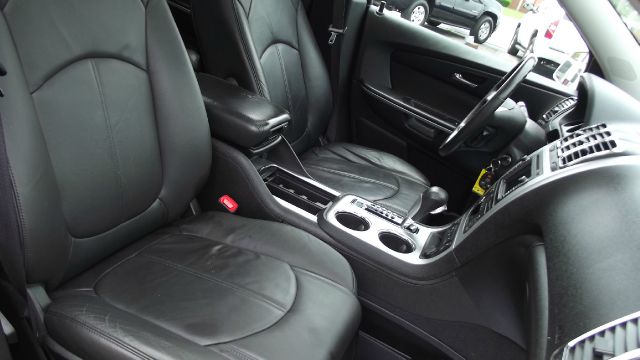 2008 GMC Acadia XLT Lariat 5th Wheel