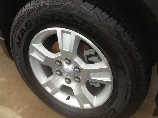 2009 GMC Acadia XLT Lariat 5th Wheel