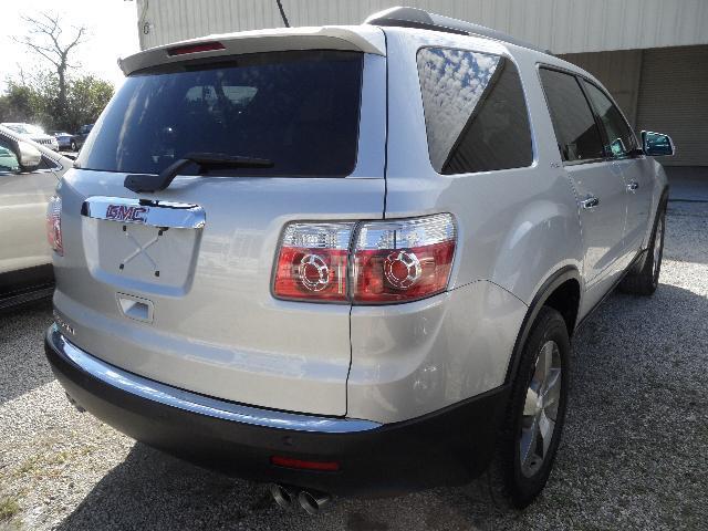 2010 GMC Acadia LX Wagon 4D