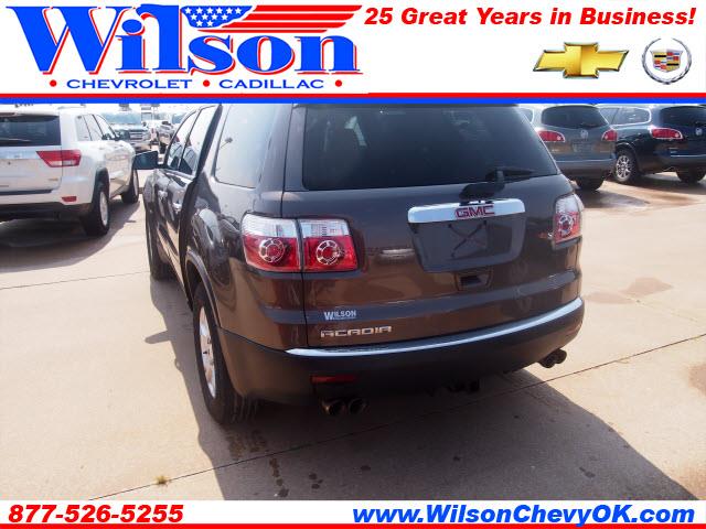 2011 GMC Acadia LS S