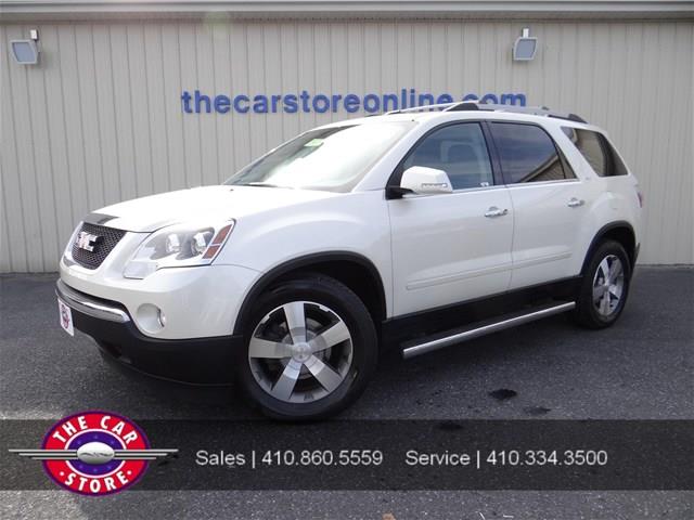 2011 GMC Acadia 2.5s