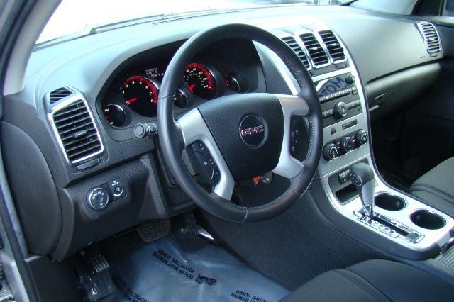 2011 GMC Acadia Sedan 2.0T Automatic Limited