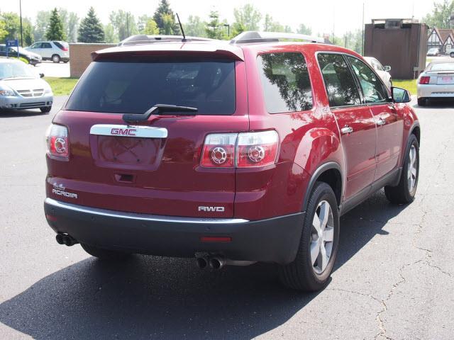 2011 GMC Acadia 2WD Crew Cab LT W/1lt