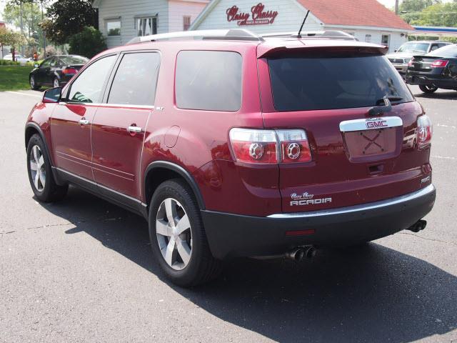 2011 GMC Acadia 2WD Crew Cab LT W/1lt