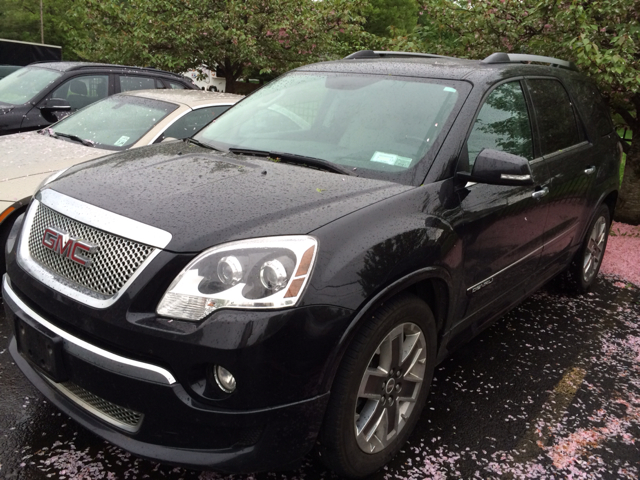 2011 GMC Acadia EX Sedan 4D