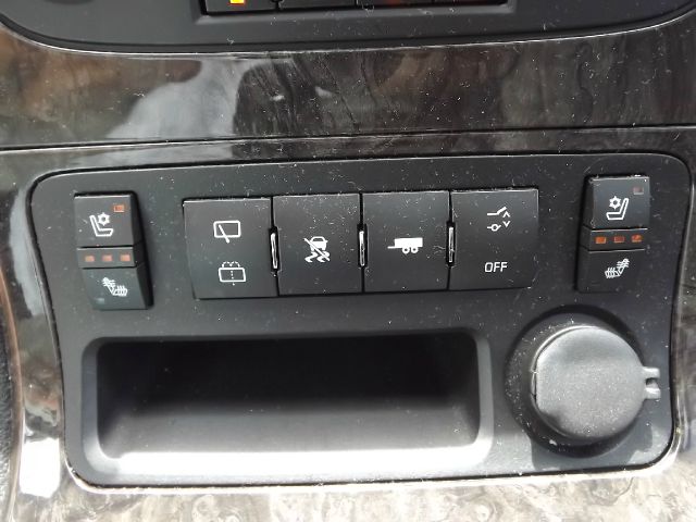 2011 GMC Acadia DSG 2 DOOR