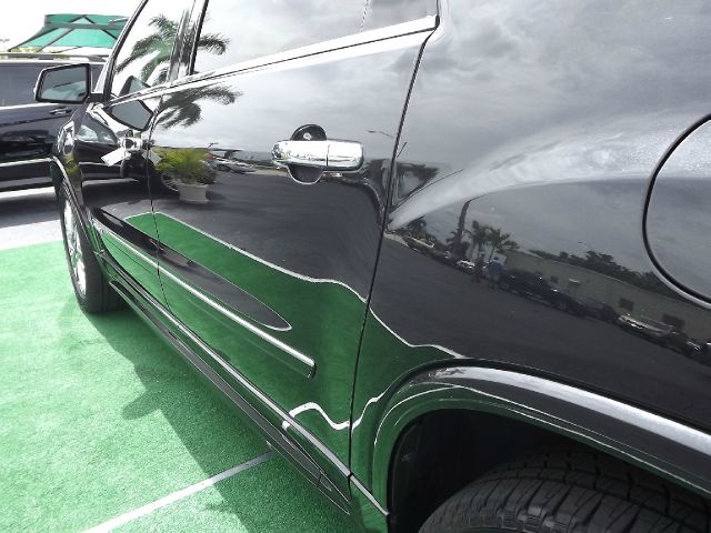 2011 GMC Acadia DSG 2 DOOR